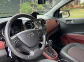 Cần bán lại xe Hyundai Grand i10 1.2 AT sản xuất năm 2018