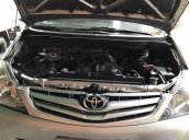 Bán Toyota Innova năm sản xuất 2009, màu bạc, 325 triệu