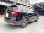 Bán xe Kia Sorento sản xuất 2020, màu đen chính chủ, 765tr