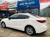 Bán ô tô Mazda 3 sản xuất 2016, màu trắng còn mới, giá chỉ 519 triệu