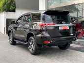 Cần bán gấp Toyota Fortuner 2.4G (MT) máy dầu năm 2019