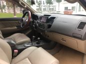 Cần bán gấp Toyota Fortuner sản xuất năm 2013, giá tốt