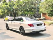 Cần bán gấp Mercedes E class năm 2019 còn mới