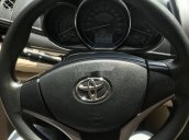 Cần bán gấp Toyota Vios sản xuất năm 2017 còn mới giá cạnh tranh