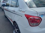 Cần bán gấp Hyundai Grand i10 sản xuất 2016, nhập khẩu nguyên chiếc còn mới