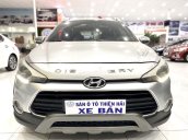 Cần bán Hyundai i20 Active năm 2015 còn mới giá cạnh tranh