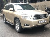 Cần bán gấp Toyota Highlander sản xuất năm 2010, nhập khẩu còn mới