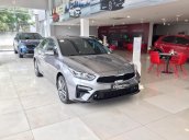 Kia Cerato Premium 2.0, trả trước chỉ 137 triệu