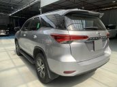 Bán xe Toyota Fortuner AT 2.7 2017 máy xăng