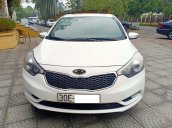 Xe Kia K3 sản xuất năm 2016, màu trắng còn mới