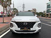 Cần bán xe Hyundai Santa Fe năm sản xuất 2019 còn mới