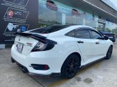 Bán Honda Civic năm 2018, nhập khẩu nguyên chiếc còn mới giá cạnh tranh