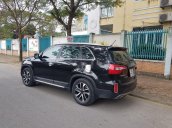 Bán Kia Sorento năm 2018, màu đen, 830tr