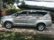 Cần bán lại xe Toyota Innova sản xuất 2017 còn mới
