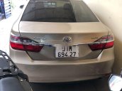 Xe Toyota Camry năm 2016 còn mới, giá chỉ 789 triệu