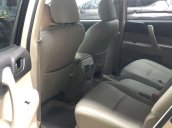 Cần bán gấp Toyota Highlander sản xuất năm 2010, nhập khẩu còn mới