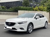 Cần bán Mazda 6 năm sản xuất 2015, màu trắng