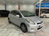 Bán nhánh Toyota Yaris RS đời 2013, màu bạc