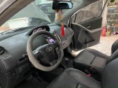 Bán nhánh Toyota Yaris RS đời 2013, màu bạc