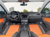 Tiguan Luxury S 2021 màu đen - nội thất đen cam - 1 chiếc duy nhất mới về LH Ms Thư