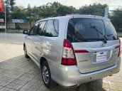 Bán Toyota Innova 2.0E đời 2015, màu bạc