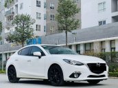 Xe Mazda 3 đời 2015, màu trắng, chính chủ đi