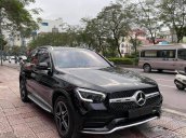 Cần bán gấp Mercedes sản xuất năm 2020, màu đen