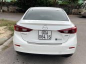 Cần bán Mazda 3 đời 2018, màu trắng