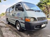 Cần bán gấp Toyota Hiace sản xuất năm 2003 chính chủ, giá tốt