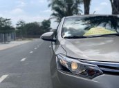 Bán Toyota Vios sản xuất năm 2018, màu vàng 