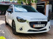 Cần bán gấp Mazda 2 năm 2016 còn mới