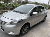 Cần bán gấp Toyota Vios sản xuất 2013 còn mới