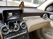 Cần bán gấp Mercedes GLC-Class năm 2017, màu đen 