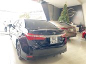 Cần bán lại xe Toyota Corolla Altis đời 2015, màu đen 