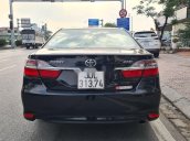 Cần bán gấp Toyota Camry năm sản xuất 2015 còn mới, 765 triệu