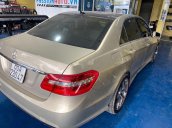 Xe Mercedes E class sản xuất năm 2010 còn mới