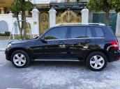 Bán ô tô Mercedes GLK 300 4Matic đời 2011, màu đen còn mới