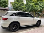 Cần bán lại xe Mercedes năm 2016 xe đẹp long lanh