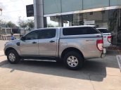 Cần bán Ford Ranger XLS 2.2L 4x2 MT sản xuất 2016