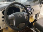 Bán Toyota Innova 2.0E 2015, màu bạc chính chủ, giá chỉ 445 triệu