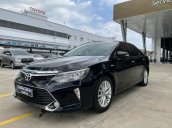 Toyota Camry 2.0E 2017, đi 60.000km- xe cực đẹp - giá 819tr - hỗ trợ trả góp 70% giá trị xe
