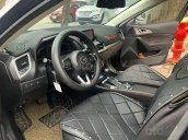 Bán Mazda 3 đời 2017, màu đen