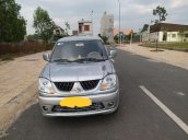 Cần bán gấp Mitsubishi Jolie năm 2004 còn mới giá cạnh tranh