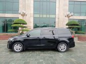 Cần bán lại xe Kia Sedona đời 2018, màu đen