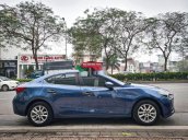 Cần bán lại xe Mazda 3 đời 2018, màu xanh lam, giá chỉ 585 triệu