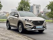 Xe Hyundai Tucson, vàng cát năm sản xuất 2018, giá chỉ 819 triệu