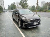 Cần bán lại xe Kia Sedona đời 2018, màu đen