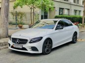 Cần bán lại xe Mercedes C300 năm sản xuất 2020