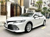 Bán ô tô Toyota Camry 2.0G sản xuất năm 2020, xe nhập