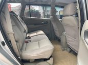 Cần bán xe Toyota Innova 2.0E MT